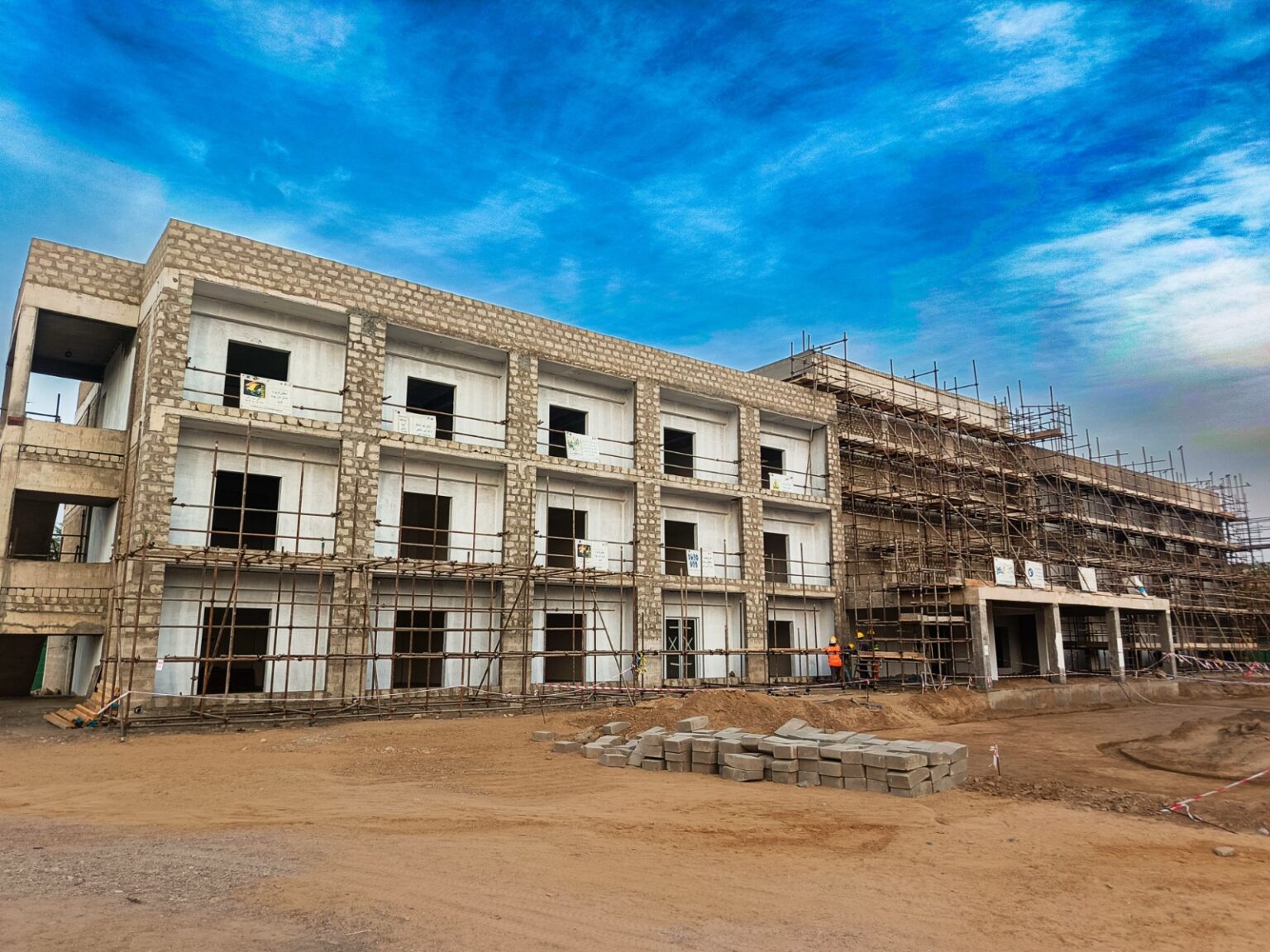 Office and commercial building construction